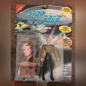 NEW 1994 Star Trek The Next Generation Lieutenant Natasha Figure